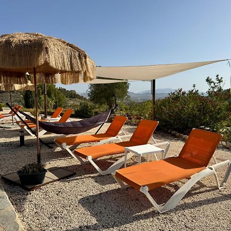 Bed and Breakfast Casa Lamberdina Fuensanta  Esterno foto
