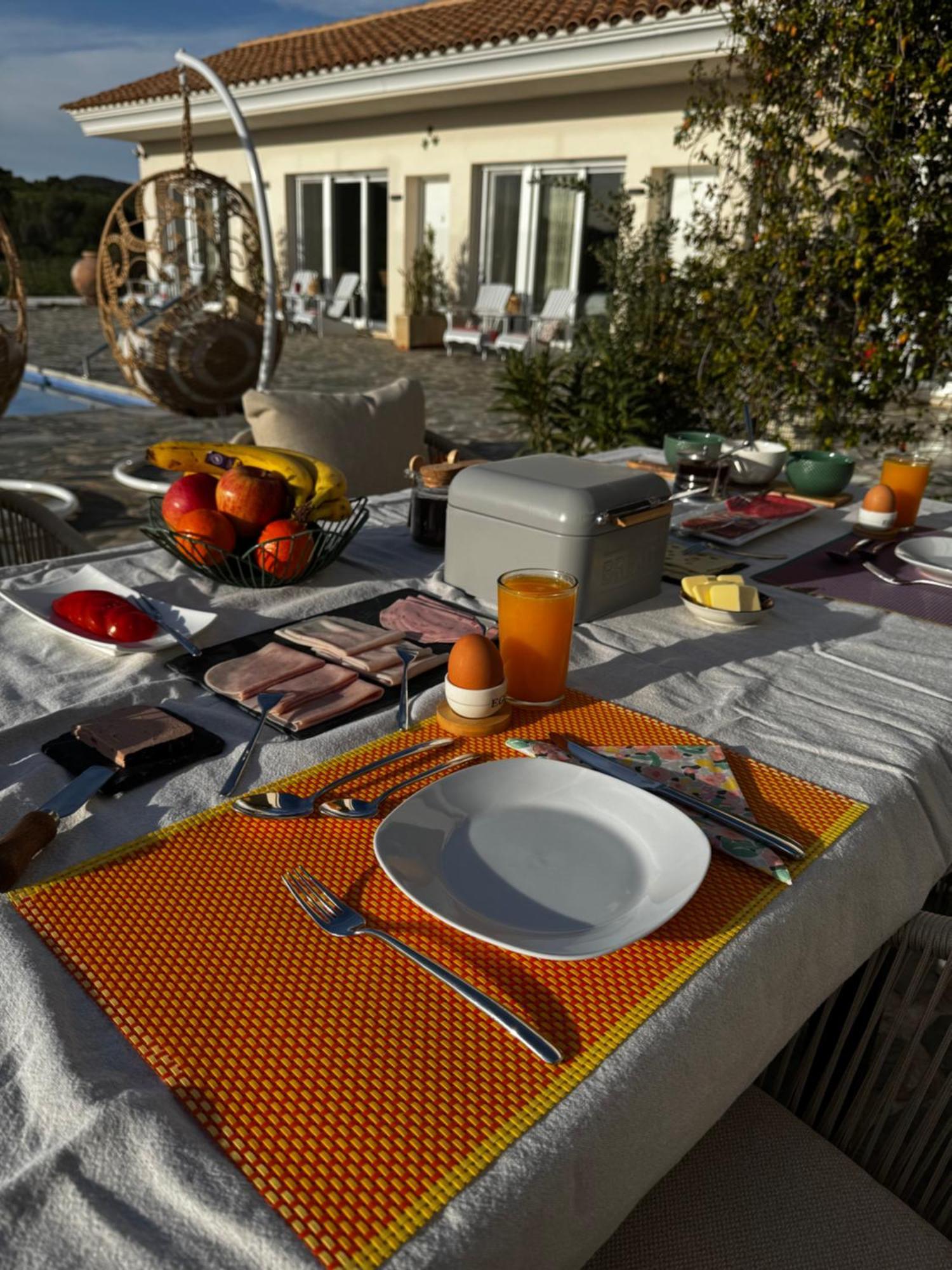 Bed and Breakfast Casa Lamberdina Fuensanta  Esterno foto